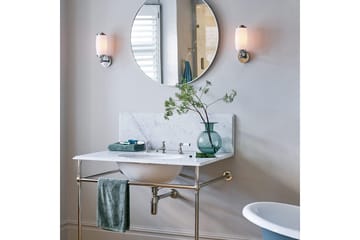 Vegglampe Elstead Lighting Eliot 90x280x130 mm - 90x280x130 mm - Belysning - Baderomsbelysning - Baderomslampe vegg