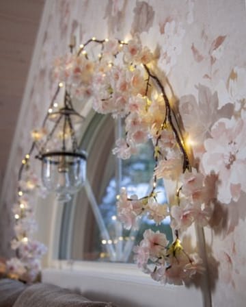 CherryFlower Girlander 180 cm - transparent rosa - Belysning - Dekorasjonsbelysning - Dekorativ innendørsbelysning - Partyslynge