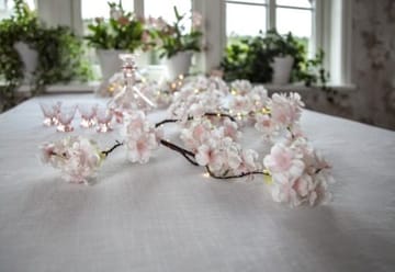 CherryFlower Girlander 180 cm - transparent rosa - Belysning - Dekorasjonsbelysning - Dekorativ innendørsbelysning - Partyslynge