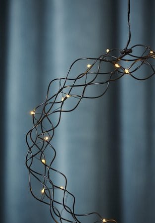 Curly krans med belysning 30 cm - svart - Belysning - Dekorasjonsbelysning - Dekorativ innendørsbelysning - Lyslist
