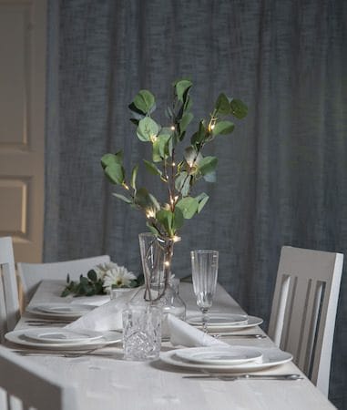 Eucalyptus dekorasjonskvist 30 cm - grønn - Belysning - Dekorasjonsbelysning - Dekorativ innendørsbelysning - Lyslist