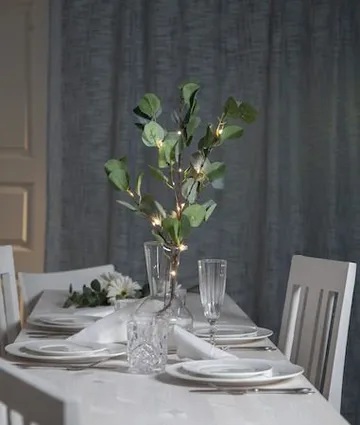 Eucalyptus dekorasjonskvist 30 cm - grønn - Belysning - Dekorasjonsbelysning - Dekorativ innendørsbelysning - Lyslist