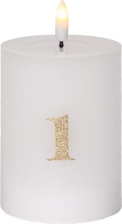Flamme Advent LED-kubbelys 4-pakning 7,5 cm - hvit med gullsifre - Belysning - Dekorasjonsbelysning - Dekorativ innendørsbelysning - Batteridrevne lys