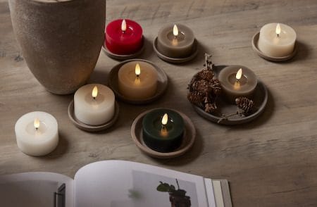 Flamme Flow LED-telys 2-pakning 7 cm - hvit - Belysning - Dekorasjonsbelysning - Dekorativ innendørsbelysning - Batteridrevne lys