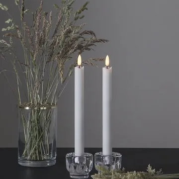 Flamme Rustic LED-antikklys, 2-pakning, 25 cm - hvit - Belysning - Dekorasjonsbelysning - Dekorativ innendørsbelysning - Batteridrevne lys