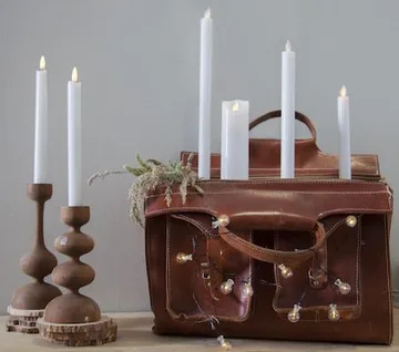 Flamme Rustic LED-antikklys, 2-pakning, 25 cm - hvit - Belysning - Dekorasjonsbelysning - Dekorativ innendørsbelysning - Batteridrevne lys