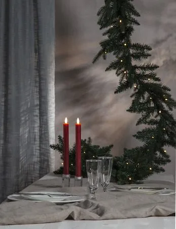 Flamme Rustic LED antikklys 2-pakning 24,5 cm - mørkerød - Belysning - Dekorasjonsbelysning - Dekorativ innendørsbelysning - Batteridrevne lys