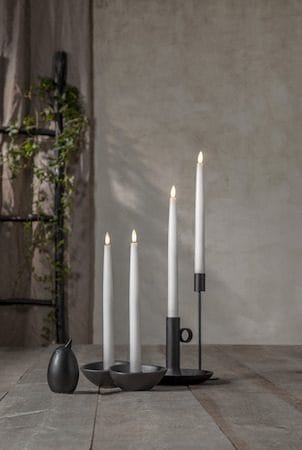 Flamme Slim LED-antikklys 4-pakning - hvit - Belysning - Dekorasjonsbelysning - Dekorativ innendørsbelysning - Batteridrevne lys