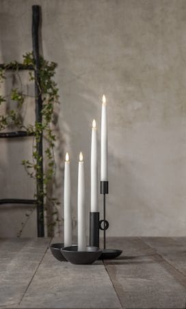 Flamme Slim LED-antikklys 4-pakning - hvit - Belysning - Dekorasjonsbelysning - Dekorativ innendørsbelysning - Batteridrevne lys