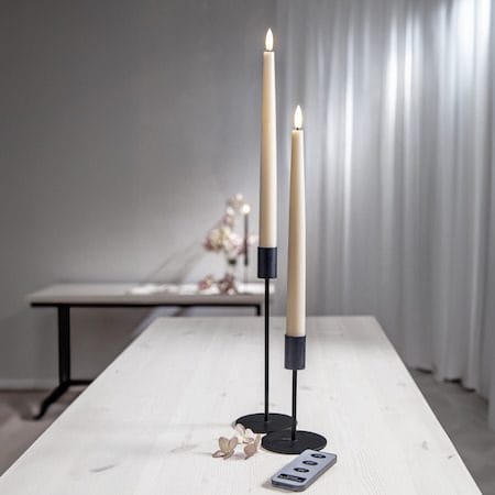 Flamme Slim LED-kronelys 2-pakning 28,5 cm - beige - Belysning - Dekorasjonsbelysning - Dekorativ innendørsbelysning - Batteridrevne lys