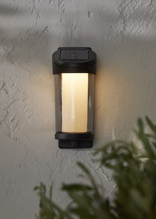 Alippa solcellevegglykt 8,5 cm - svart med røykfarget glass - Belysning - Dekorasjonsbelysning - Dekorativ utendørsbelysning - LED-belysning utendørs
