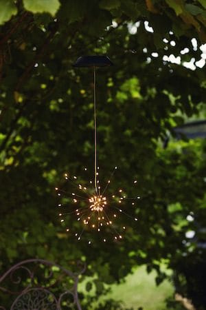Firework Solar solcelledekorasjon 26 cm - svart - Belysning - Dekorasjonsbelysning - Dekorativ utendørsbelysning - LED-belysning utendørs