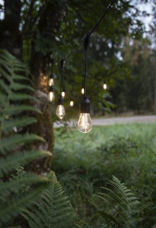 String Light lysslynge - transparent og svart - Belysning - Dekorasjonsbelysning - Dekorativ utendørsbelysning - Lyslenke utendørs