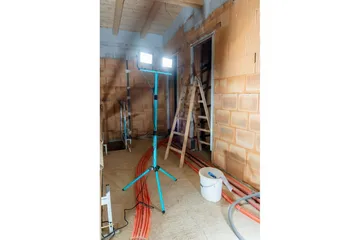 Arbeidsbelysning Eglo LED-Stativstrålkaster med 2 Lamper 52W - Belysning - Innendørsbelysning & Lamper - Bordlampe - Skrivebordslampe & kontorlampe