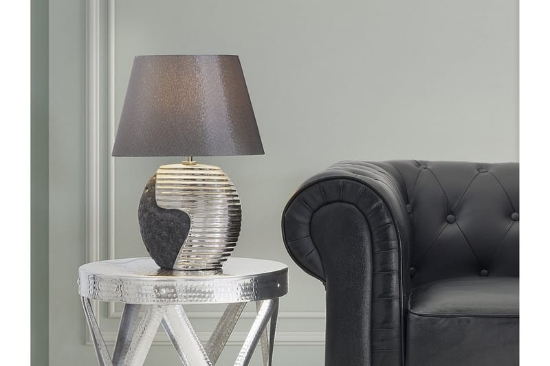 Bordlampe Esla 30 cm - Vinduslampe - Lamper gang - Bordlampe - Vinduslampe på fot - Nattbordslampe stående