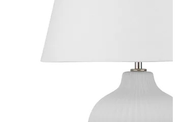 Bordlampe Fergus 33 cm - Hvit - Belysning - Innendørsbelysning & Lamper - Bordlampe