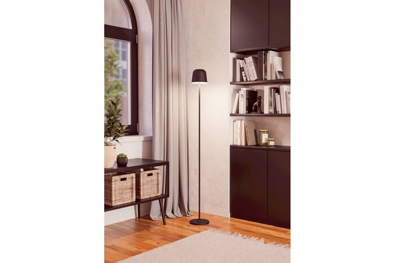 Gulvlampe Eglo Mannera-L Svart/Stål - Svart/Stål - Belysning - Innendørsbelysning & Lamper - Gulvlampe