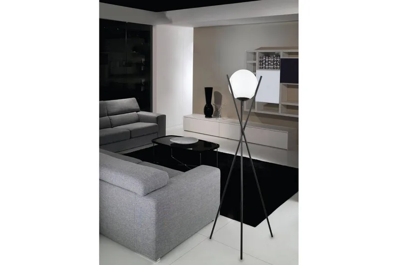 Gulvlampe Eglo Salvezinas Svart/Opalhvit - Belysning - Innendørsbelysning & Lamper - Gulvlampe