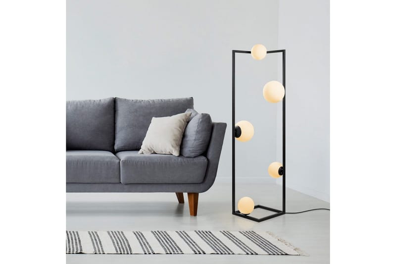 Gulvlampe Hjørne Svart - Svart - Belysning - Innendørsbelysning & Lamper - Gulvlampe