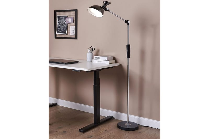 Medro Gulvlampe 169 cm - Sølv - Belysning - Innendørsbelysning & Lamper - Gulvlampe