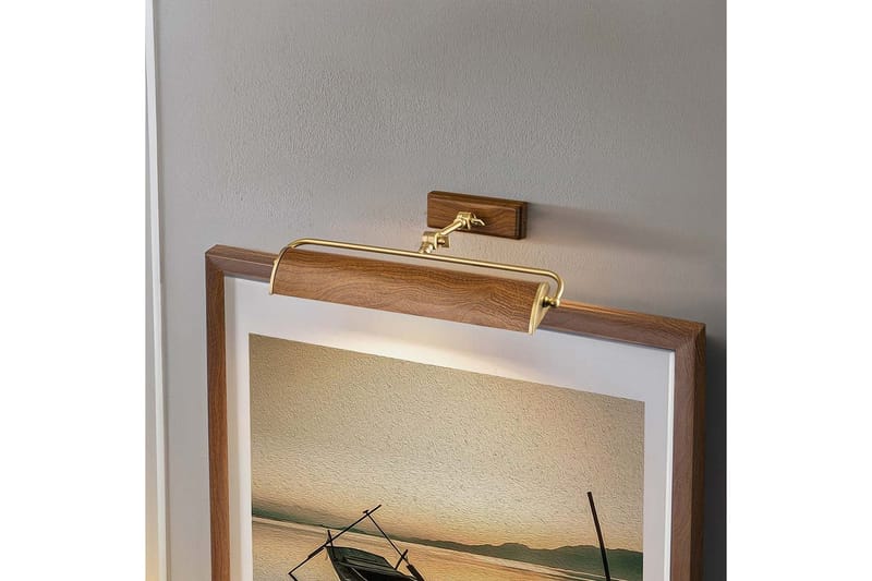 Bildebelysning Elstead Lighting Winchfield 445x127x318 mm, Aldret Messing & Eike Effekt - 445x127x318 mm, Aldret Messing & Eike Effekt - Belysning - Innendørsbelysning & Lamper - Soveromslampe - Sengelamper - Sengelampe vegg
