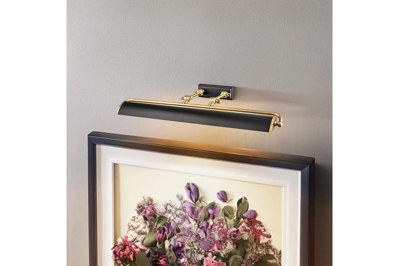 Bildebelysning Elstead Lighting Winchfield 703x127x318 mm, Aldret Messing & Matt Sort - 703x127x318 mm, Aldret Messing & Matt Sort - Belysning - Innendørsbelysning & Lamper - Soveromslampe - Sengelamper - Sengelampe vegg