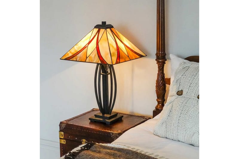 Bordlampe Quoizel Asheville - Belysning - Innendørsbelysning & Lamper - Soveromslampe - Sengelamper - Nattbordslampe stående