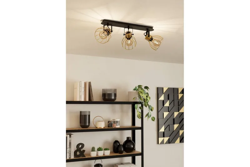 Spotlight Eglo Sambatello med 3 lamper - Svart/Messing - Belysning - Innendørsbelysning & Lamper - Lamper gang