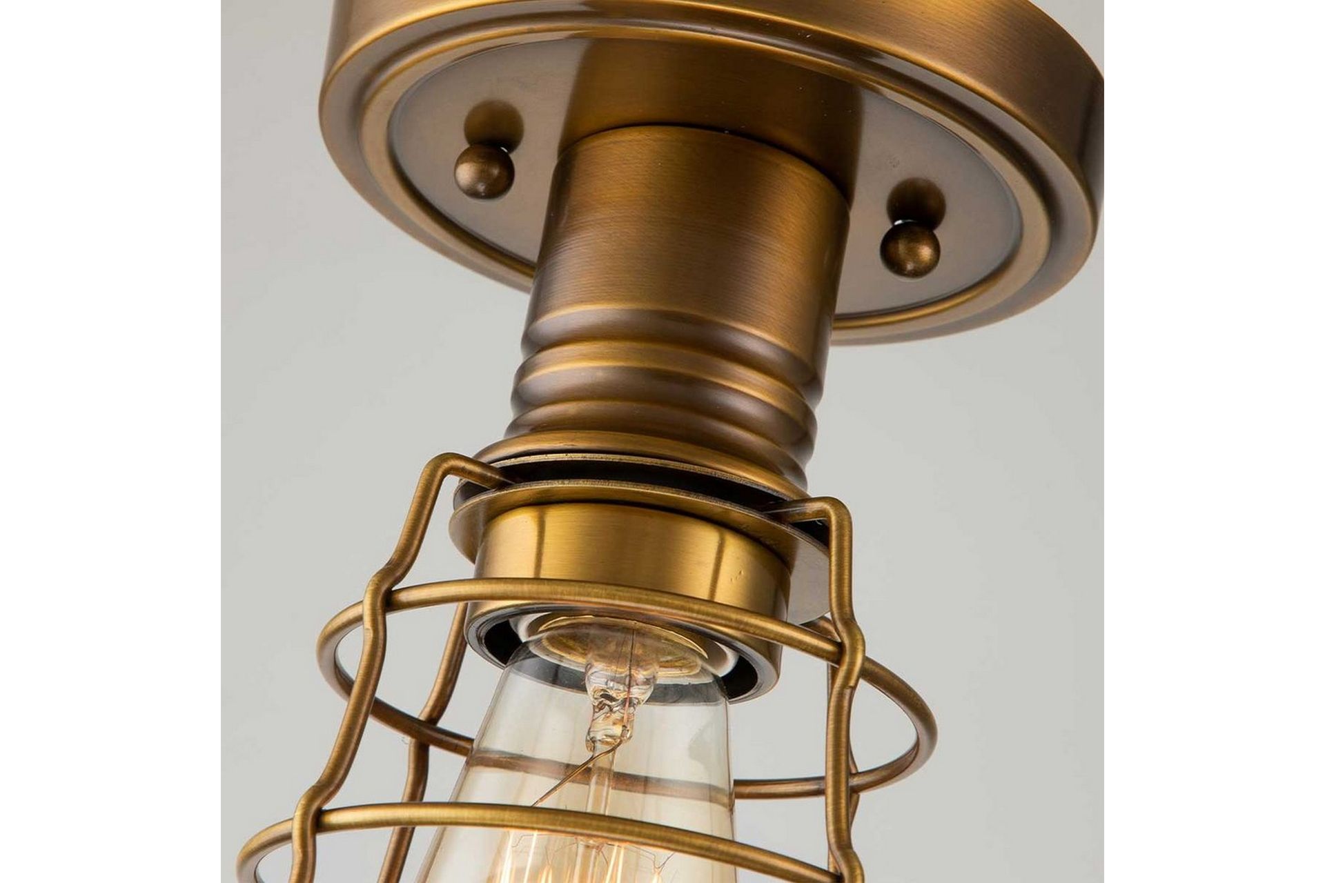 Halv takmontering Quoizel Mixon Forvitret messing - Forvitret messing - Belysning - Innendørsbelysning & Lamper - Taklampe - Takplafond