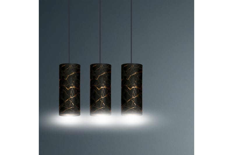 Karli 3 pendel Svart - Scandinavian Choice - Lamper gang - Taklampe - Vinduslampe - Pendellamper & Hengelamper - Kjøkkenlampe & taklampe kjøkken - Taklampe stue - Vinduslampe hengende - Taklampe soverom