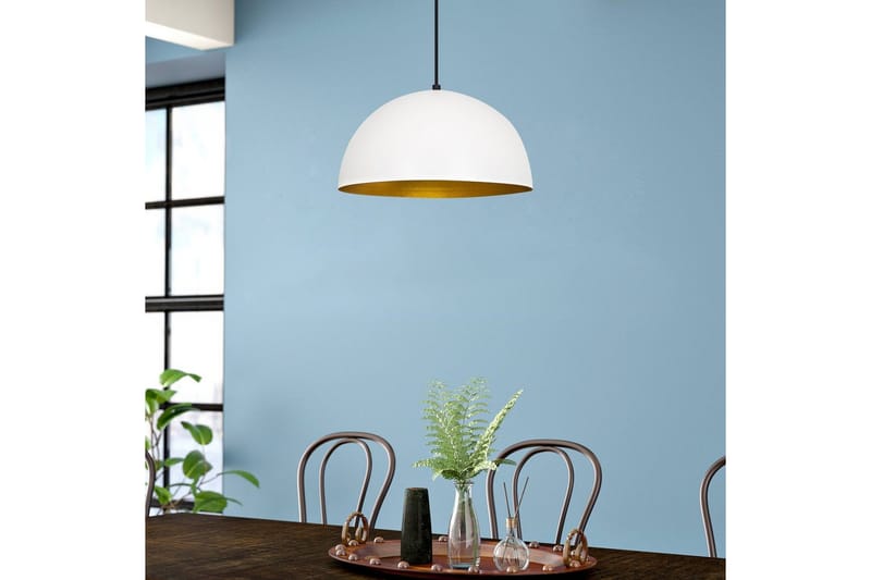 Lysekrone Zephyra Hvit / Gull - Diameter: 40 cm - Belysning - Innendørsbelysning & Lamper - Taklampe - Kjøkkenlampe & taklampe kjøkken