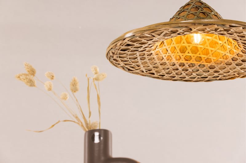 Pendellampe Maigo 18 cm - Tre/Natur - Taklampe soverom - Kjøkkenlampe & taklampe kjøkken - Lamper gang - Vinduslampe - Pendellamper & Hengelamper - Taklampe stue - Vinduslampe hengende - Taklampe