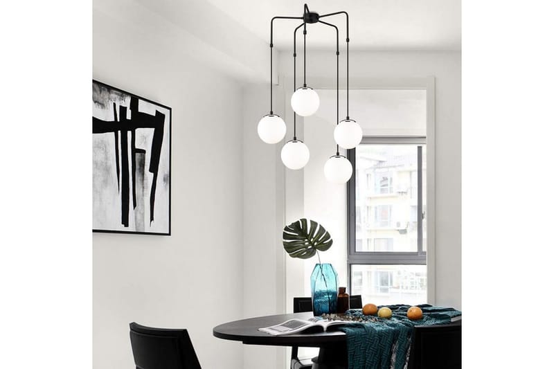 Taklampe Alion Seven svart / hvit - Svart/Hvit - Belysning - Innendørsbelysning & Lamper - Taklampe - Kjøkkenlampe & taklampe kjøkken