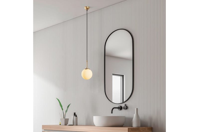 Taklampe Ulwen Gull - Gull - Belysning - Innendørsbelysning & Lamper - Taklampe - Kjøkkenlampe & taklampe kjøkken