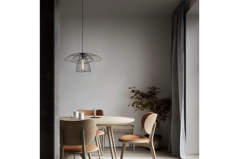 Taklampe Majrula Blomst Svart - Svart - Belysning - Innendørsbelysning & Lamper - Vinduslampe