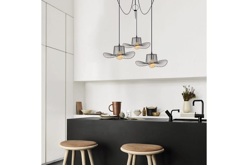 Taklampe Majrula Svart Tre Stikkontakt - Tre Stikkontakt - Belysning - Innendørsbelysning & Lamper - Vinduslampe