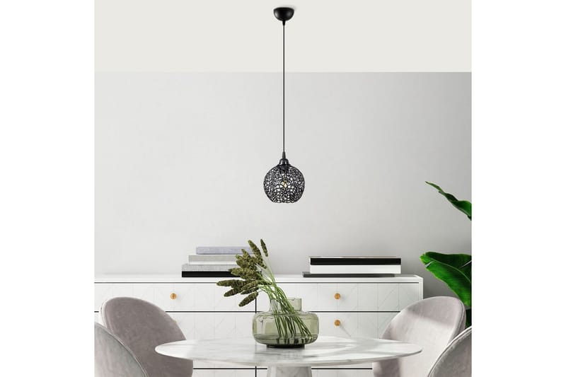 Taklampe Souvik Svart - 17 x 17 x 118 cm - Belysning - Innendørsbelysning & Lamper - Vinduslampe