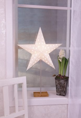Leo fot, skjerm og stjerne 43 cm - hvit/eik - Belysning - Julebelysning - Julelys