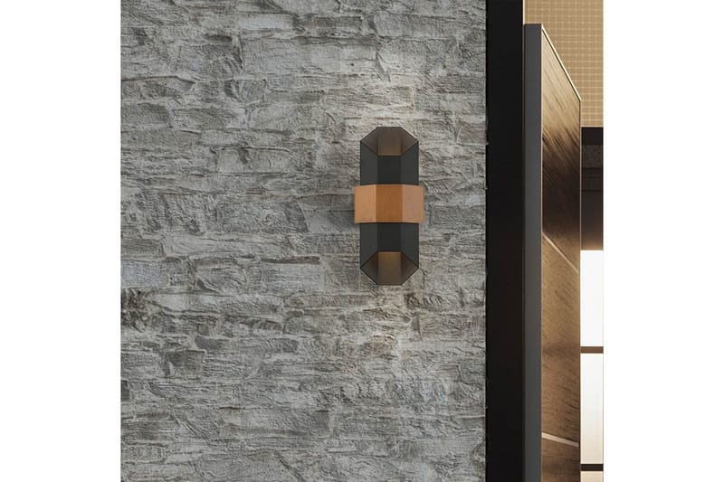 Chasm Quoizel Utendørs Vegglampe - Belysning - Utendørsbelysning - Fasadebelysning & vegglykter