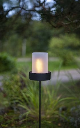 Flame Candle LED-kubbelys 9 cm - hvit - Belysning - Utendørsbelysning - Bordlampe utendørs