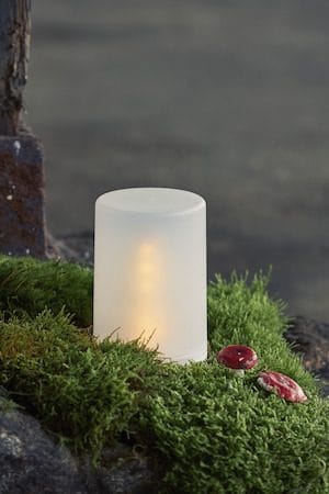 Flame Candle LED-kubbelys 9 cm - hvit - Belysning - Utendørsbelysning - Bordlampe utendørs