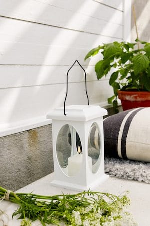 Flamme lykt 13,5 cm - hvit - Belysning - Utendørsbelysning - Bordlampe utendørs