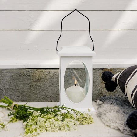 Flamme lykt 13,5 cm - hvit - Belysning - Utendørsbelysning - Bordlampe utendørs
