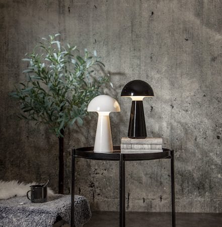 Mushroom Bordlampe 16 cm - hvit - Belysning - Utendørsbelysning - Bordlampe utendørs