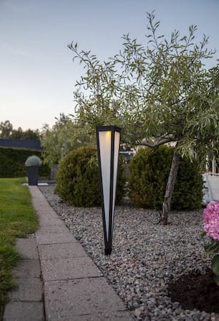 Pyramis solcellepullert 61 cm - svart - Belysning - Utendørsbelysning