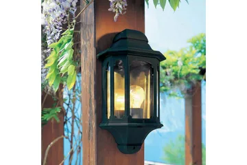 Utendørs vegglampe Elstead Lighting Chapel - Belysning - Utendørsbelysning - Taklampe utendørs