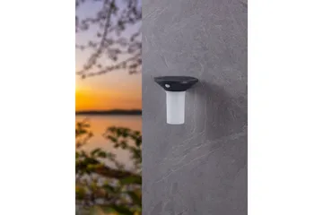 Vegglampe Utendørs Eglo Corbezzola med Sensor - Antracit/Hvit - Belysning - Utendørsbelysning - Solcellebelysning