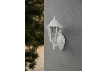 Vegglampe Utendørs Eglo Navedo med Sensor Hvit Klar - Hvit - Belysning - Utendørsbelysning - Fasadebelysning & vegglykter