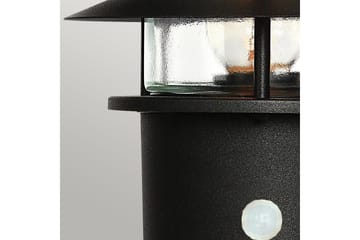 Sokkellykt Elstead Lighting Helsingør - Belysning - Utendørsbelysning - Stolpelykt & portlykt