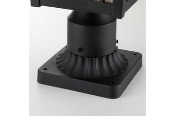 Sokkellykt Quoizel Cedar Point - Belysning - Utendørsbelysning - Stolpelykt & portlykt